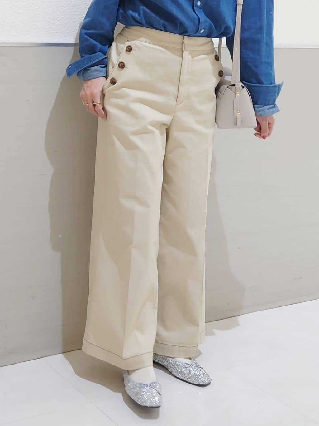 maruさんの「THE SHOP TK｜ハーフミラノカーデ」を使ったコーディネート