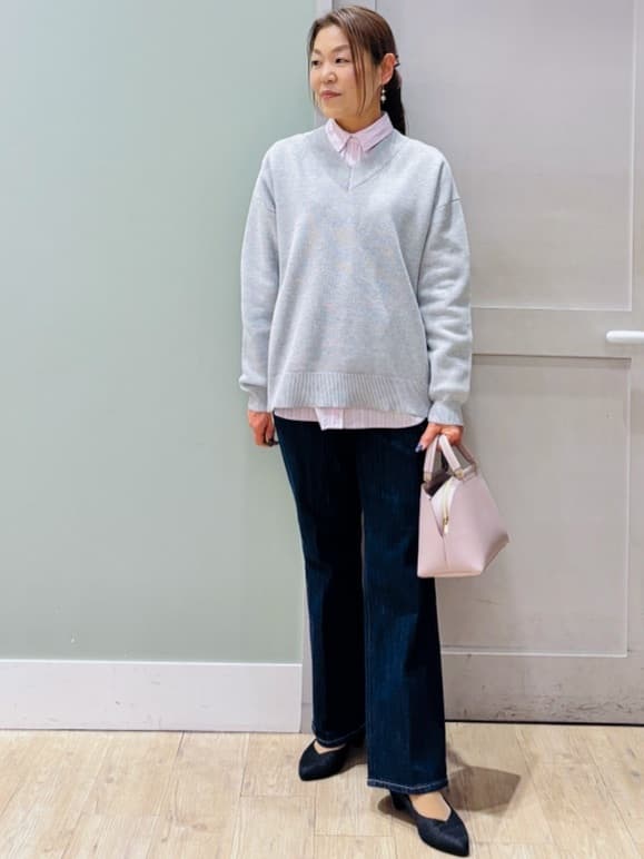 Komi☆さんの「grove｜【撥水／シルエット2WAY】羽織るだけでサマになる、スタンドネックテントラインコート」を使ったコーディネート