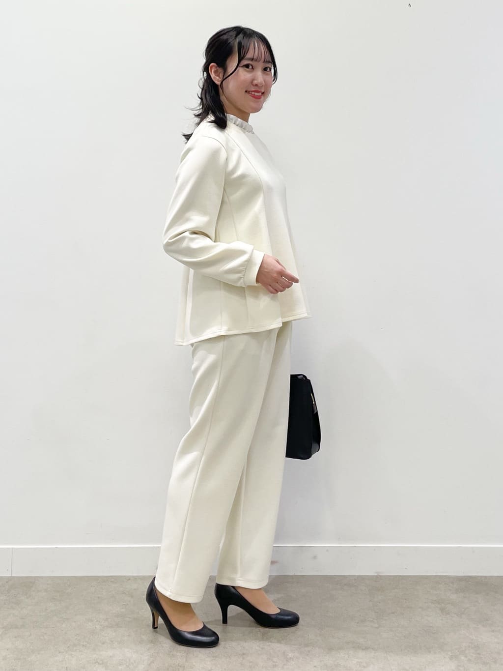 yukariさんの「Dessin｜【入卒/セレモニー/セットアップ可能】カットジョーゼット2WAYトップス」を使ったコーディネート