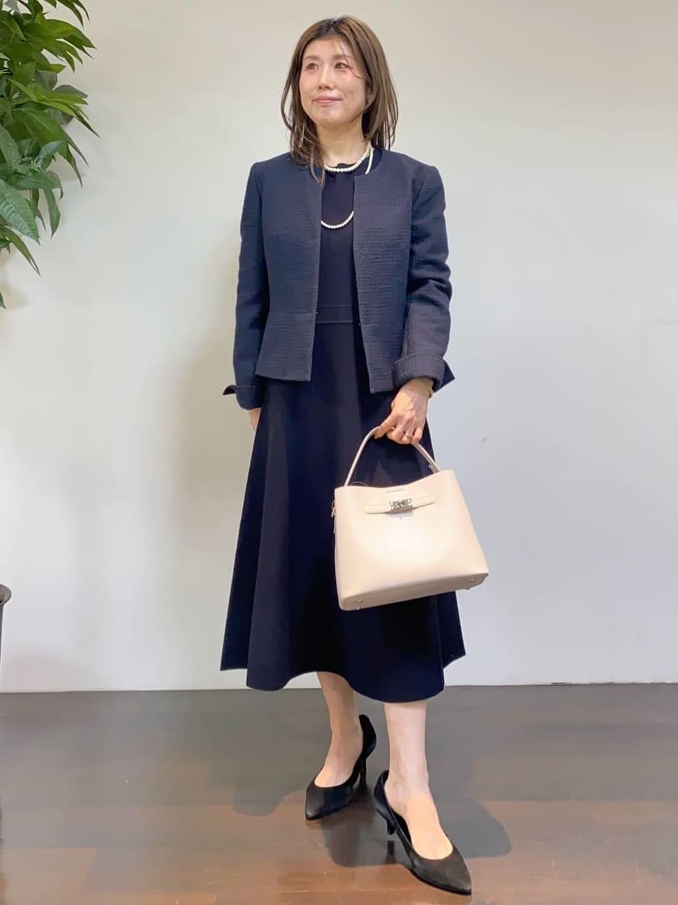 tomoさんの「UNTITLED｜【きれいめ】ツイード ペプラムジャケット」を使ったコーディネート