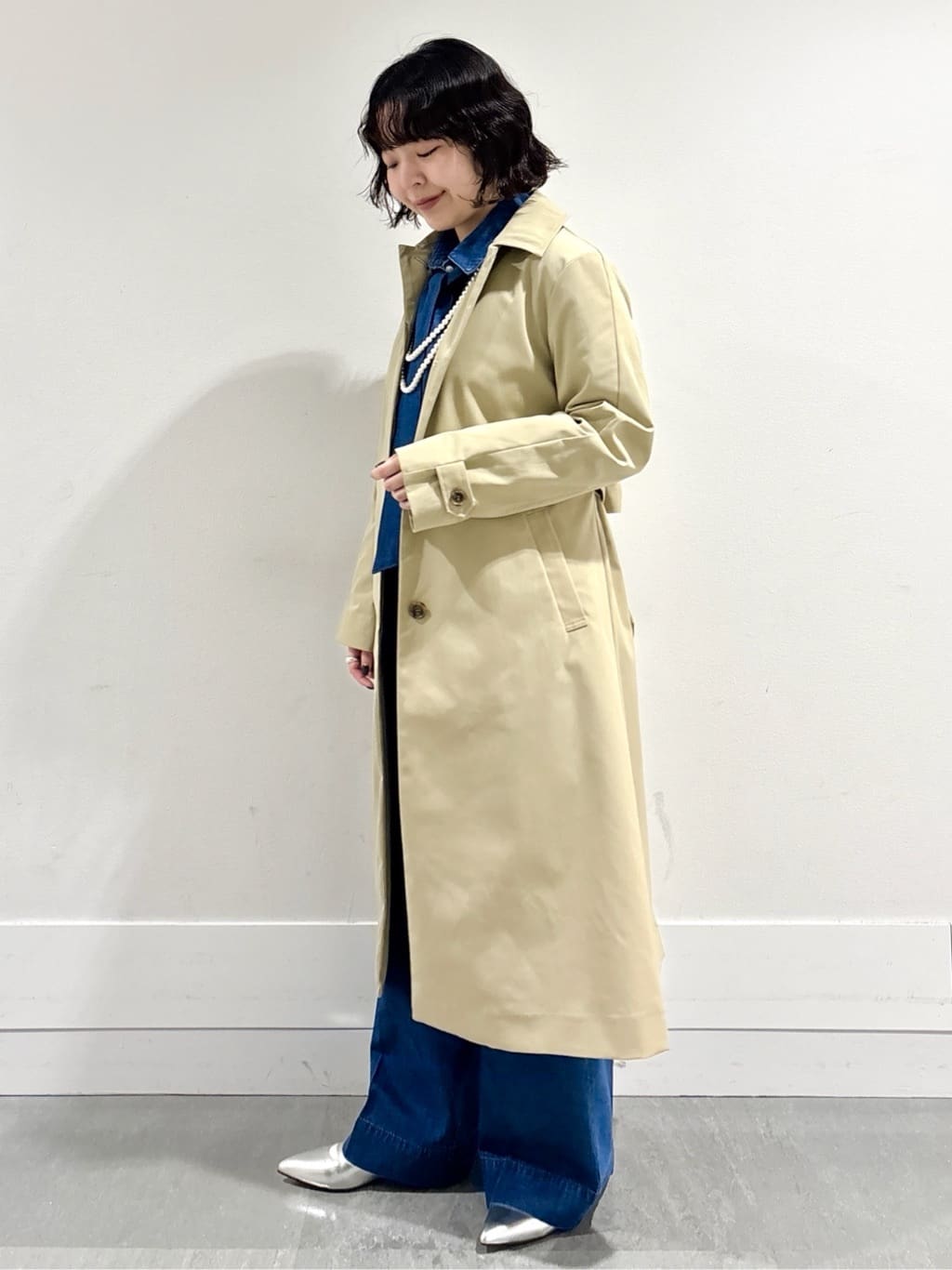 モエカさんの「UNTITLED｜◆【はっ水/洗える】タスランステンカラーコート」を使ったコーディネート