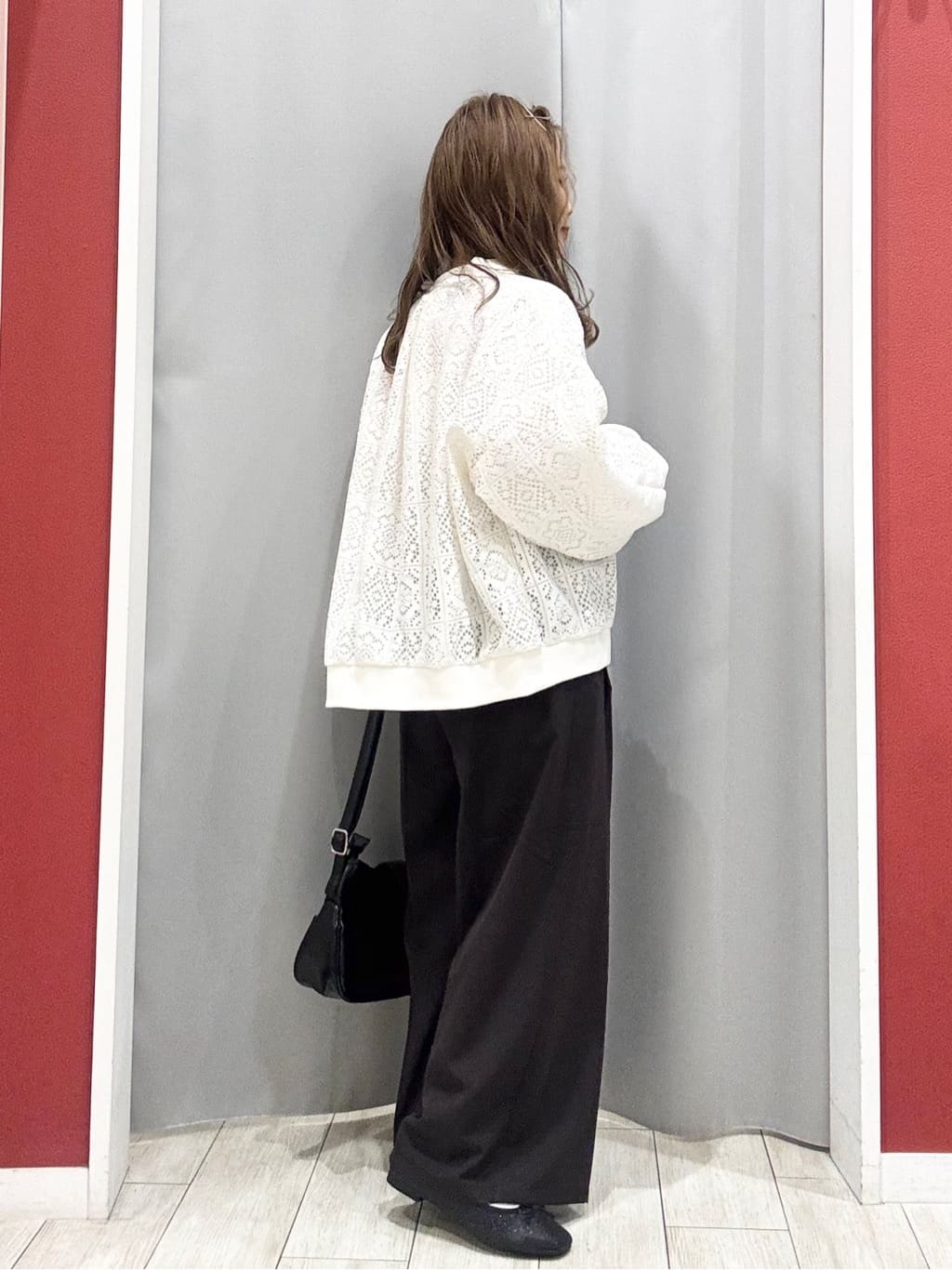 shioさんの「SHOO･LA･RUE｜【SHOO・LA・RUE DENIM】羽織るだけでこなれる　オーバーサイズデニムジャケット」を使ったコーディネート