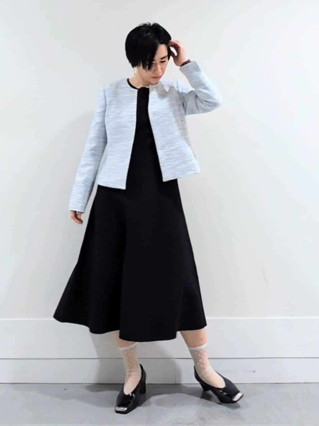 ミズタさんの「UNTITLED｜【きれいめ】ツイード ペプラムジャケット」を使ったコーディネート