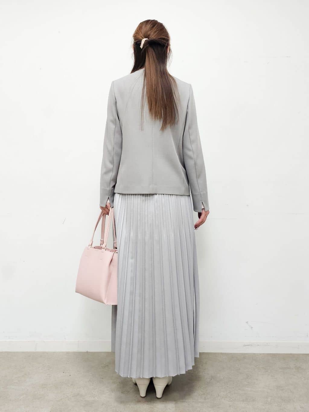 ゆゆさんの「SHOO･LA･RUE｜【洗濯機可/UV/SS-3L】すっきり好印象 ノーカラージャケット」を使ったコーディネート