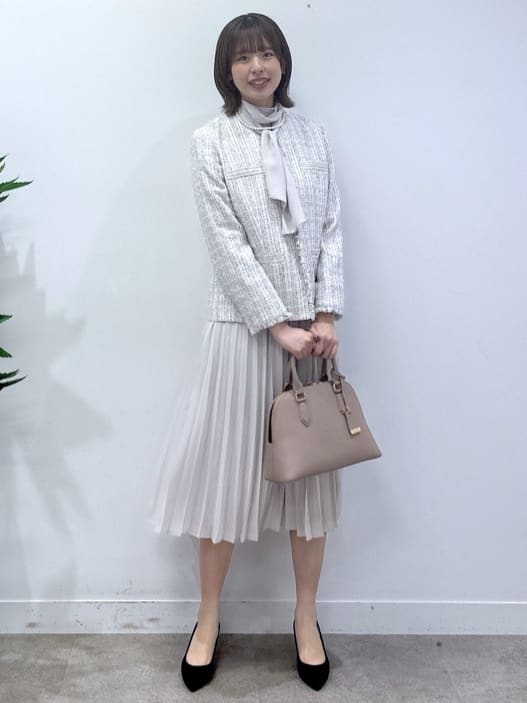yukaさんの「UNTITLED｜【仕事着/スーツ】ファンシーツイード ジャケット」を使ったコーディネート