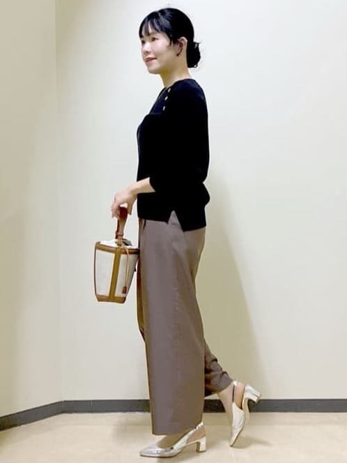  beni_gingerさんの「Reflect｜【ゆったり着られる◎】ラグランスリーブニット」を使ったコーディネート