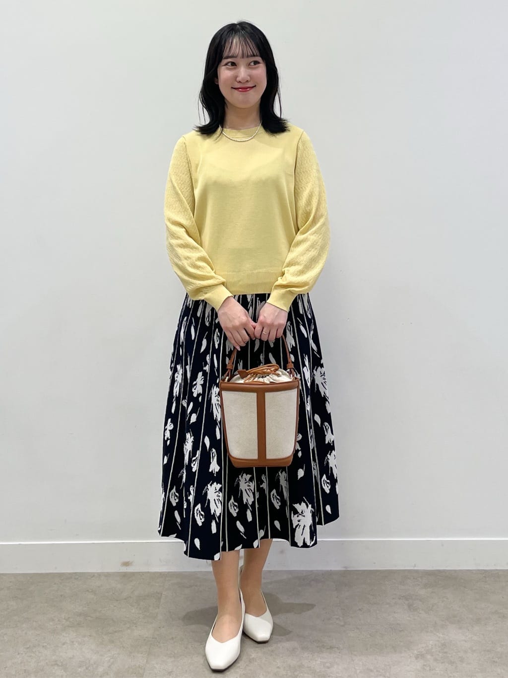 yukariさんの「Reflect｜透かしスリーブデザインハイゲージニット」を使ったコーディネート