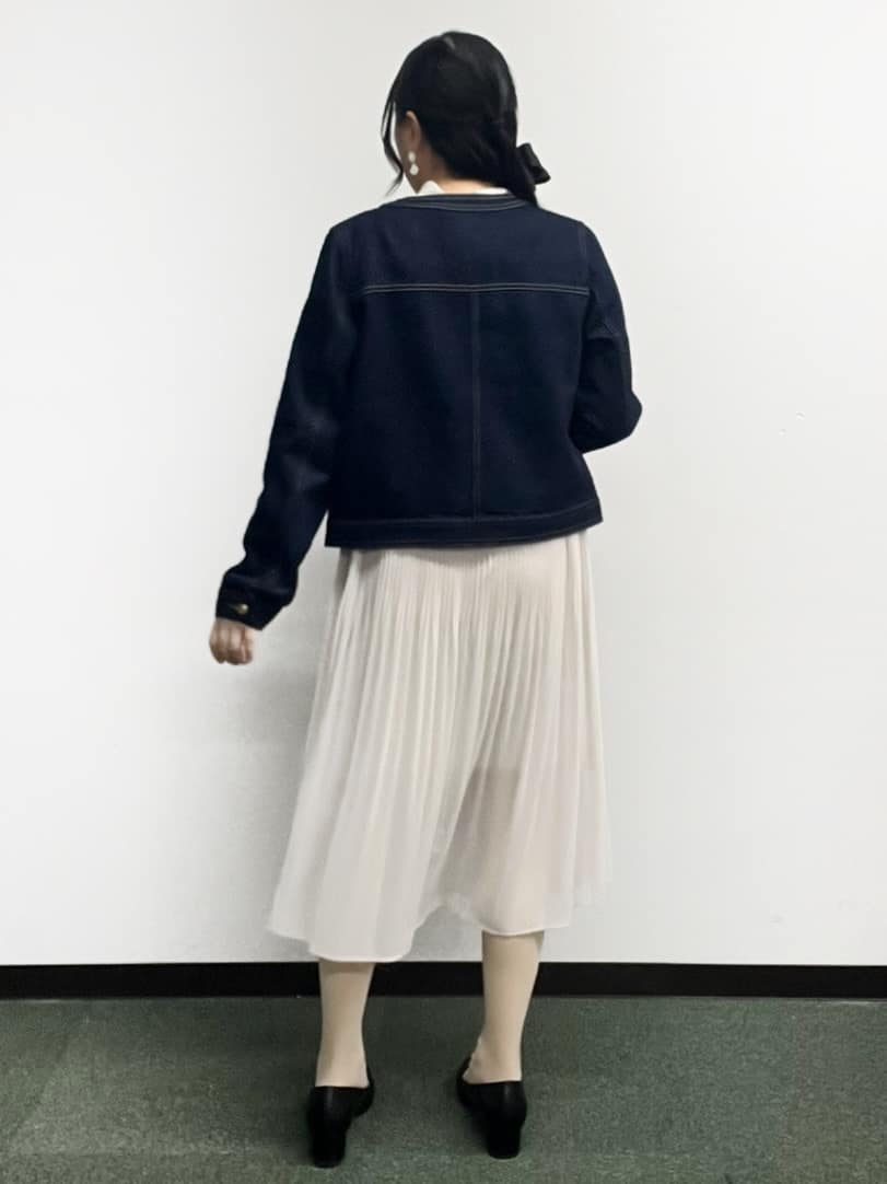 Hitomiさんの「index｜ミニマルノーカラーデニムジャケット【洗濯機OK】」を使ったコーディネート