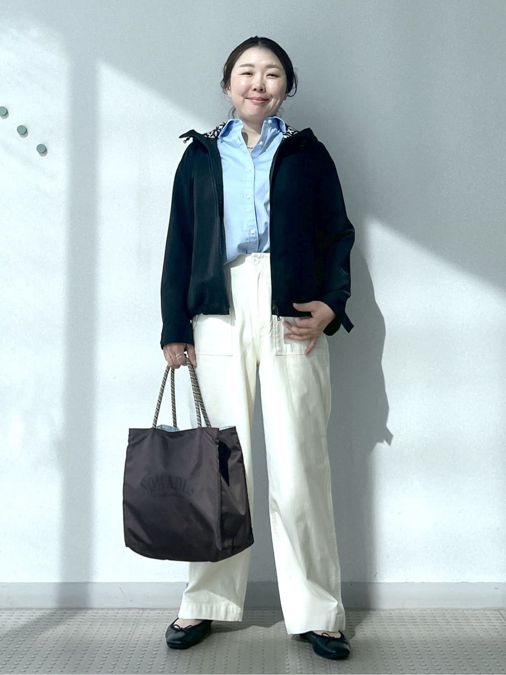 Soeさんの「DRESSTERIOR｜【ウォッシャブル/撥水素材】撥水ツイル マウンテンパーカー」を使ったコーディネート