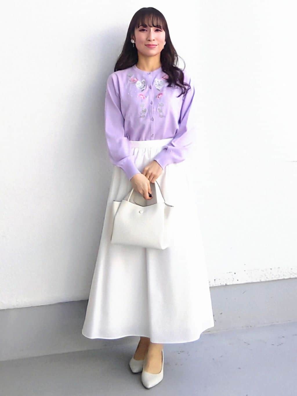 keinaさんの「SunaUna｜【SS～Lサイズ展開／フラワー刺繍】クラフトカーディガン」を使ったコーディネート