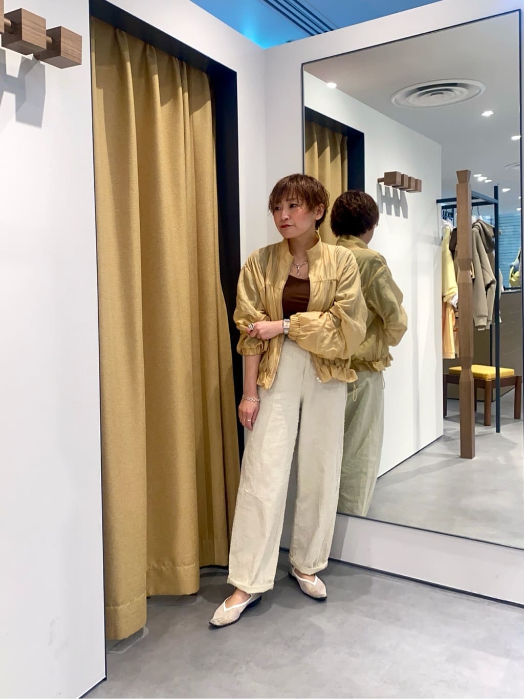 mari_831さんの「INDIVI｜グレイニーコットンワイドパンツ」を使ったコーディネート
