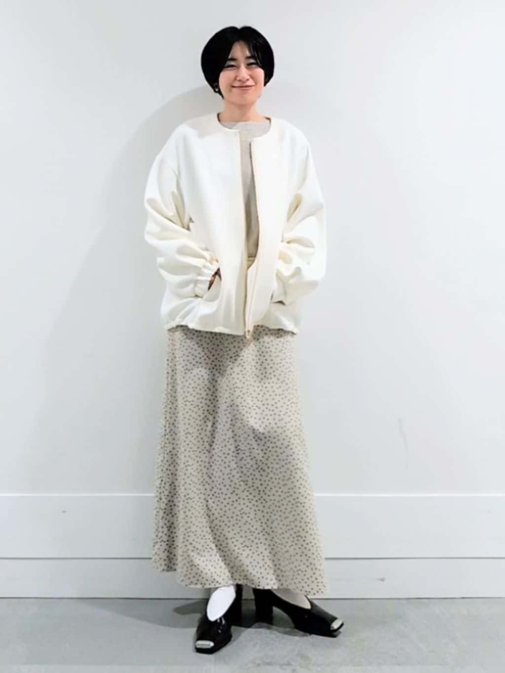 ミズタさんの「UNTITLED｜◆【春アウター/ゆったり】ダンボールジップブルゾン」を使ったコーディネート