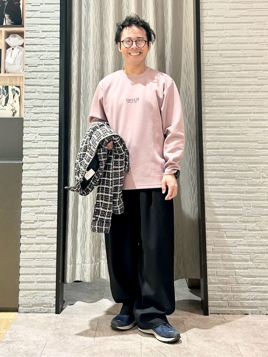 KENJI Iさんの「THE SHOP TK｜【カジュアルに上品さをプラス】変わり織ツイードブルゾン　洗濯機OK」を使ったコーディネート