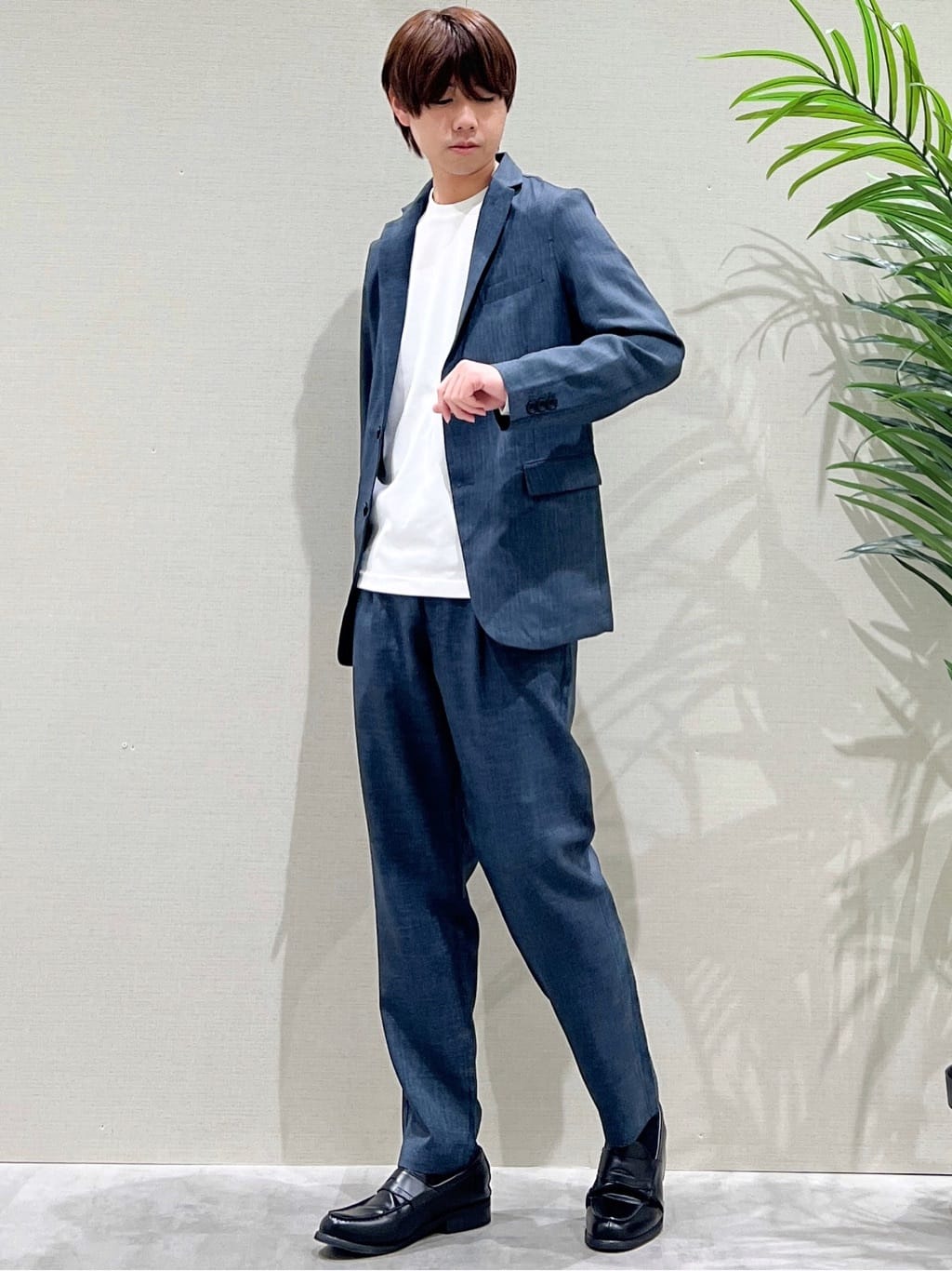 SHI-MAさんの「THE SHOP TK｜【LINO FINE】リネンライク テーラードジャケット 吸水速乾/イージーケア/UVカット/洗濯機」を使ったコーディネート