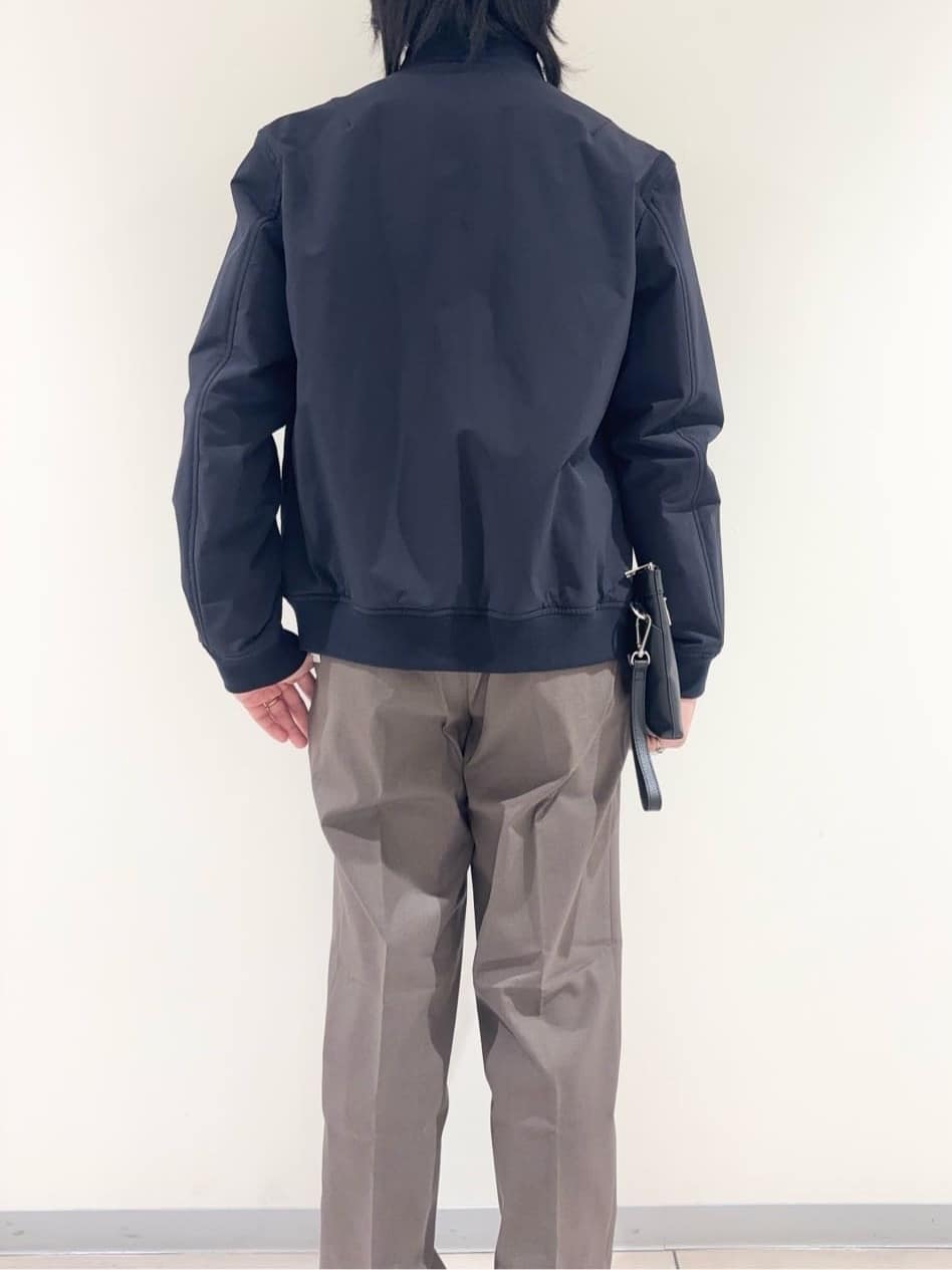 及川さんの「TAKEO KIKUCHI｜スタンドカラー ショート リブ ブルゾン」を使ったコーディネート