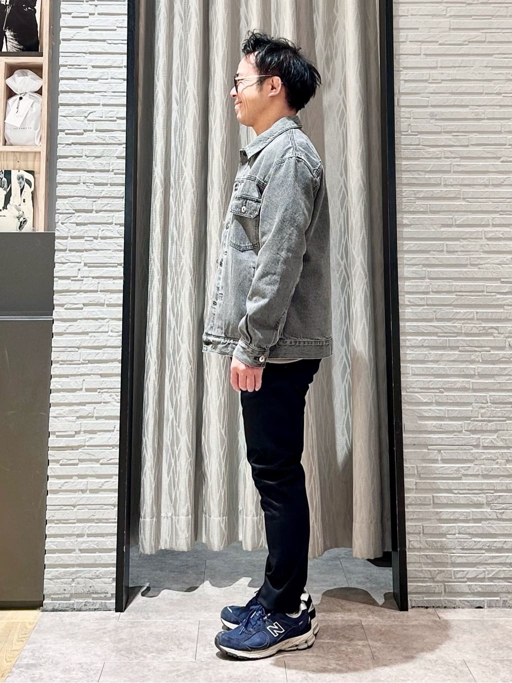KENJI Iさんの「THE SHOP TK｜【大人にも取り入れやすい】デニムジャケット セットアップ可/洗濯機OK」を使ったコーディネート