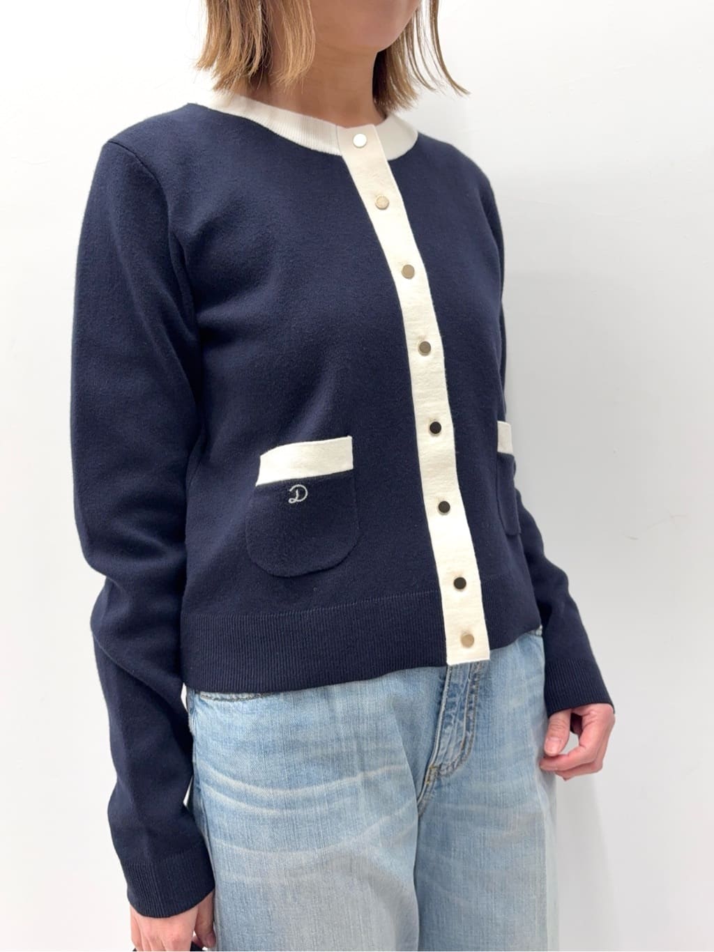 Nishijimaさんの「DRESSTERIOR｜◆ウォッシャブル コットンカシミヤ コンビカーデ」を使ったコーディネート