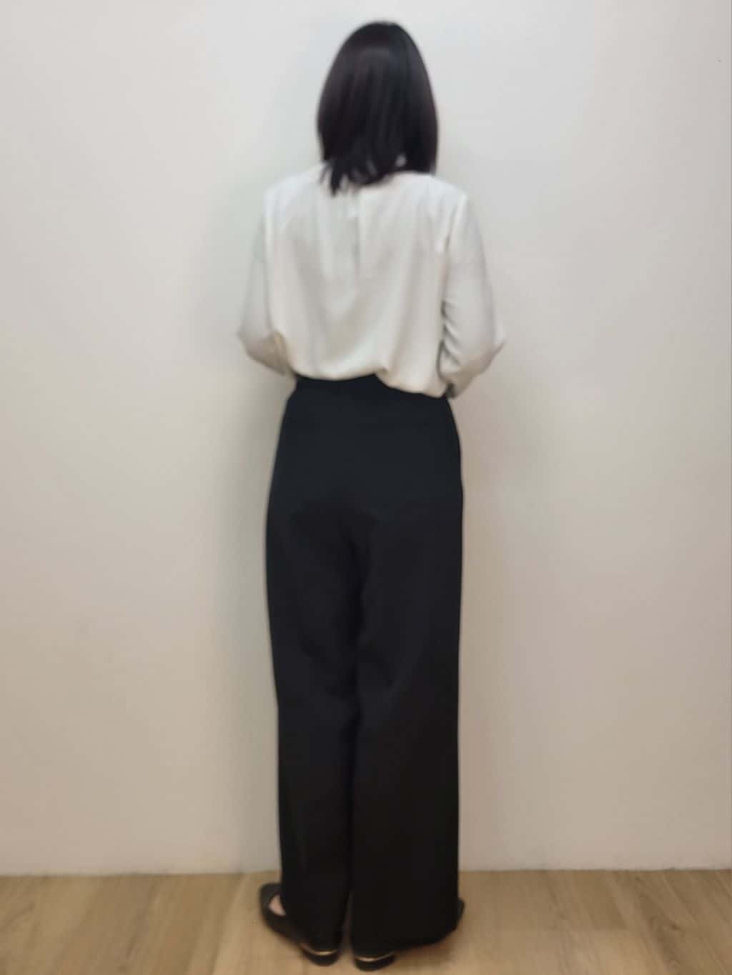 LISAさんの「OPAQUE.CLIP｜《通勤／セットアップ対応》 Vネックジャケット／ダブルクロス【洗濯機OK】」を使ったコーディネート