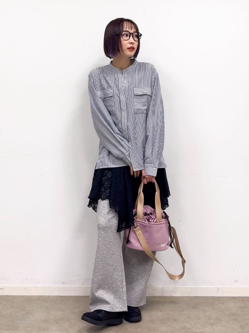 𝐜𝐡𝐢𝐤𝐚さんの「SHOO･LA･RUE｜【セットアップ可/S-LL/なめらかタッチ】こなれた着こなしに ダブルウエスト レイヤードパンツ」を使ったコーディネート