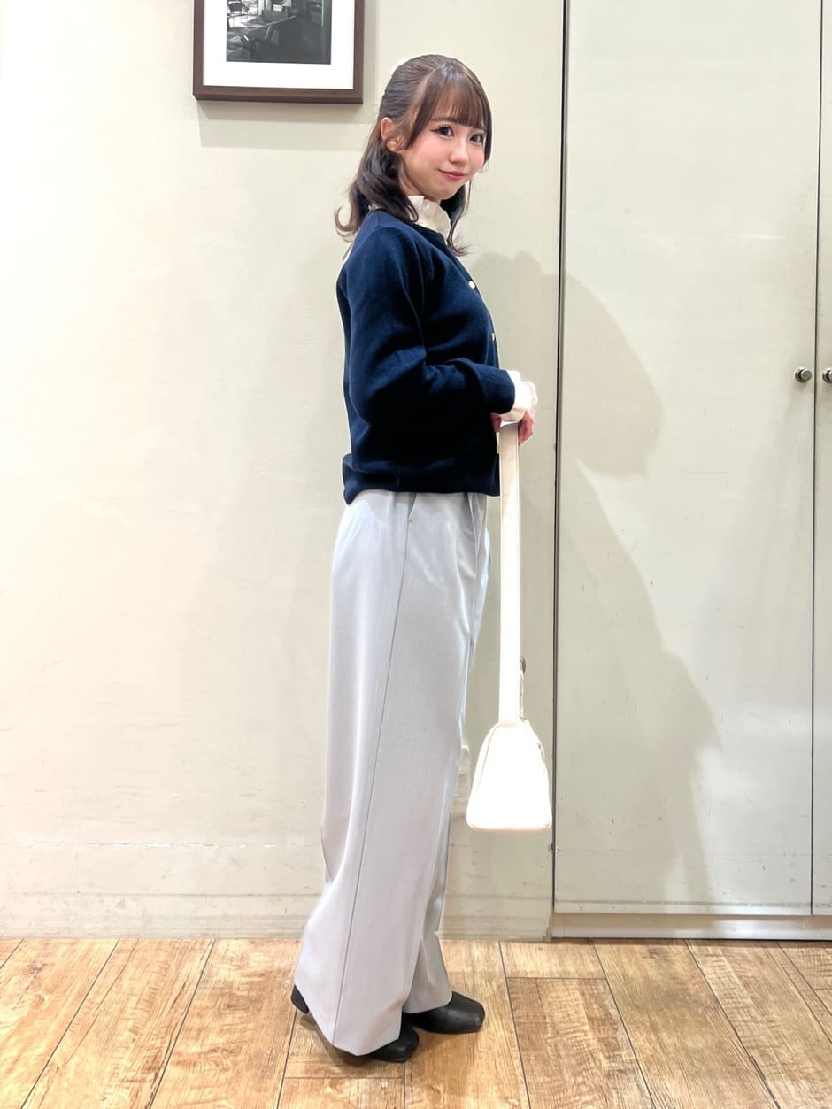 AIRIさんの「SHOO･LA･RUE｜【洗濯機可/S-LL】ほどよいゆとりの もちっとやわらかリブニット」を使ったコーディネート
