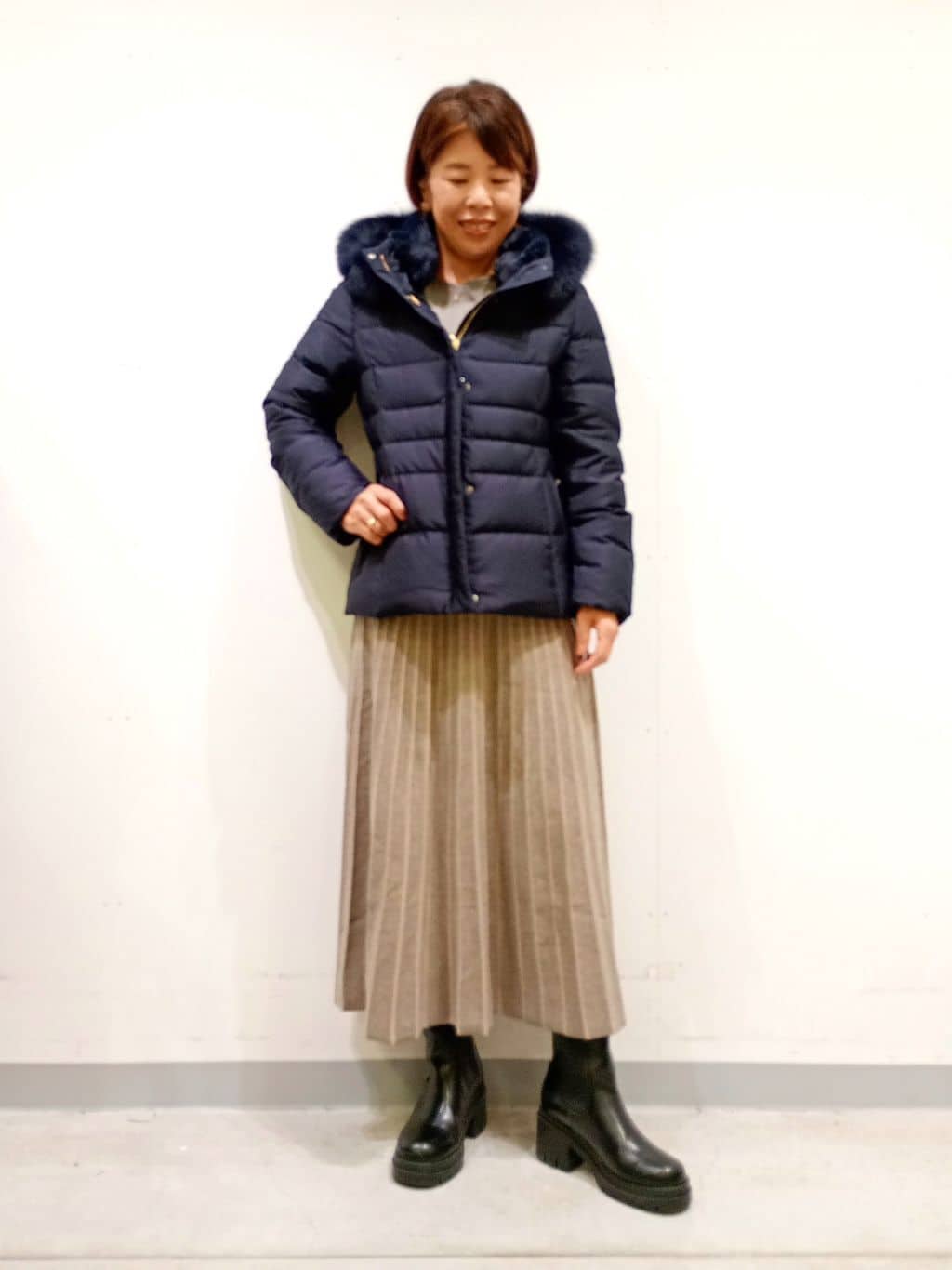 Kさんの「INDIVI｜【名品／撥水／抗菌防臭】ショート丈リサイクルダウンコート」を使ったコーディネート