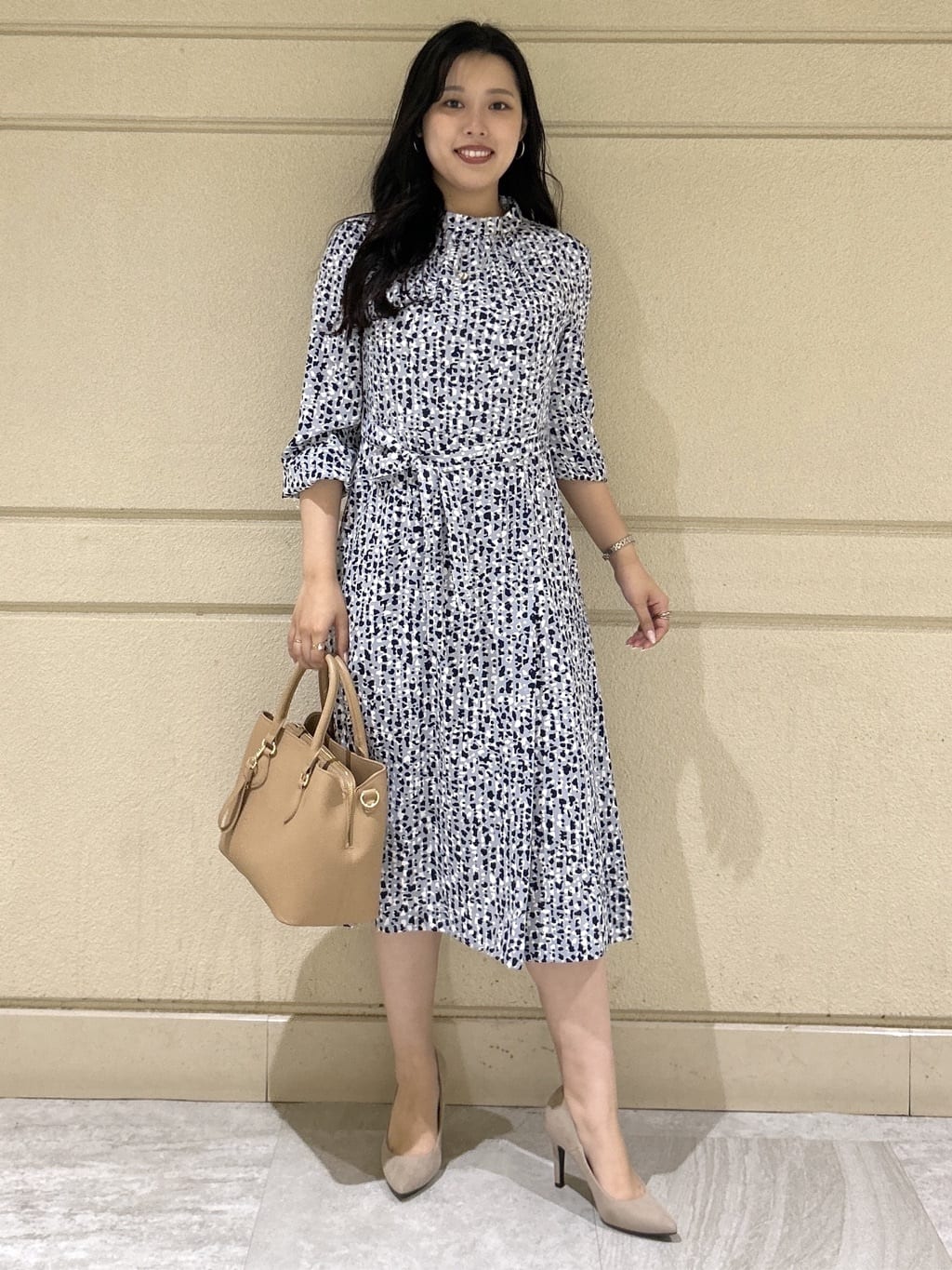 Momokaさんの「COUP DE CHANCE｜【手洗い可／日本製】エレガントワンピース」を使ったコーディネート