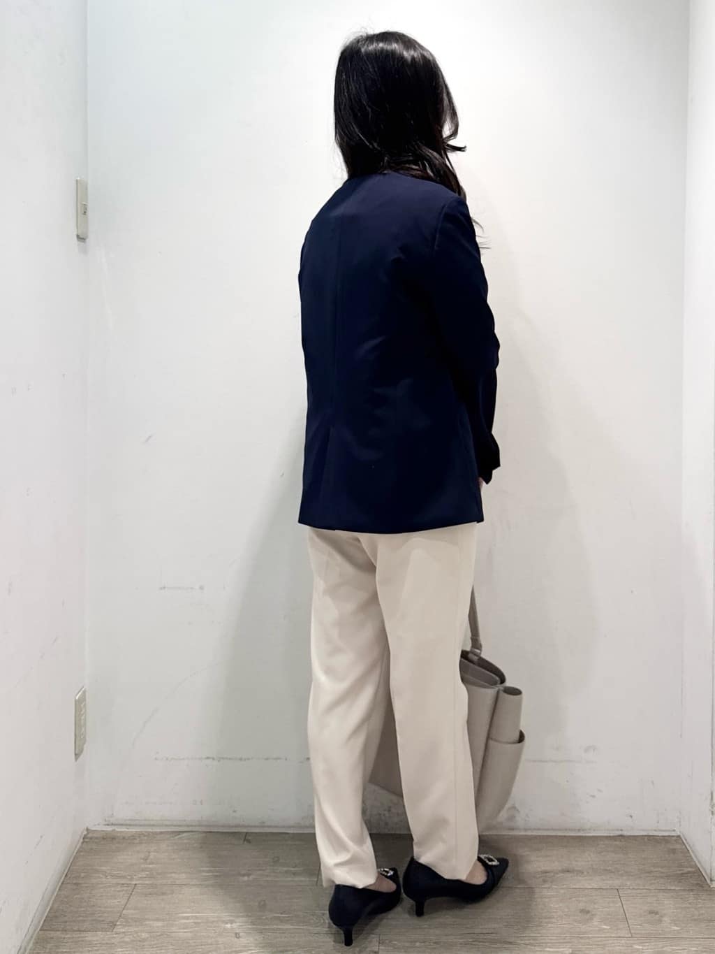 yuicciさんの「OPAQUE.CLIP｜《通勤／セットアップ対応》 Vネックジャケット／ダブルクロス【洗濯機OK】」を使ったコーディネート