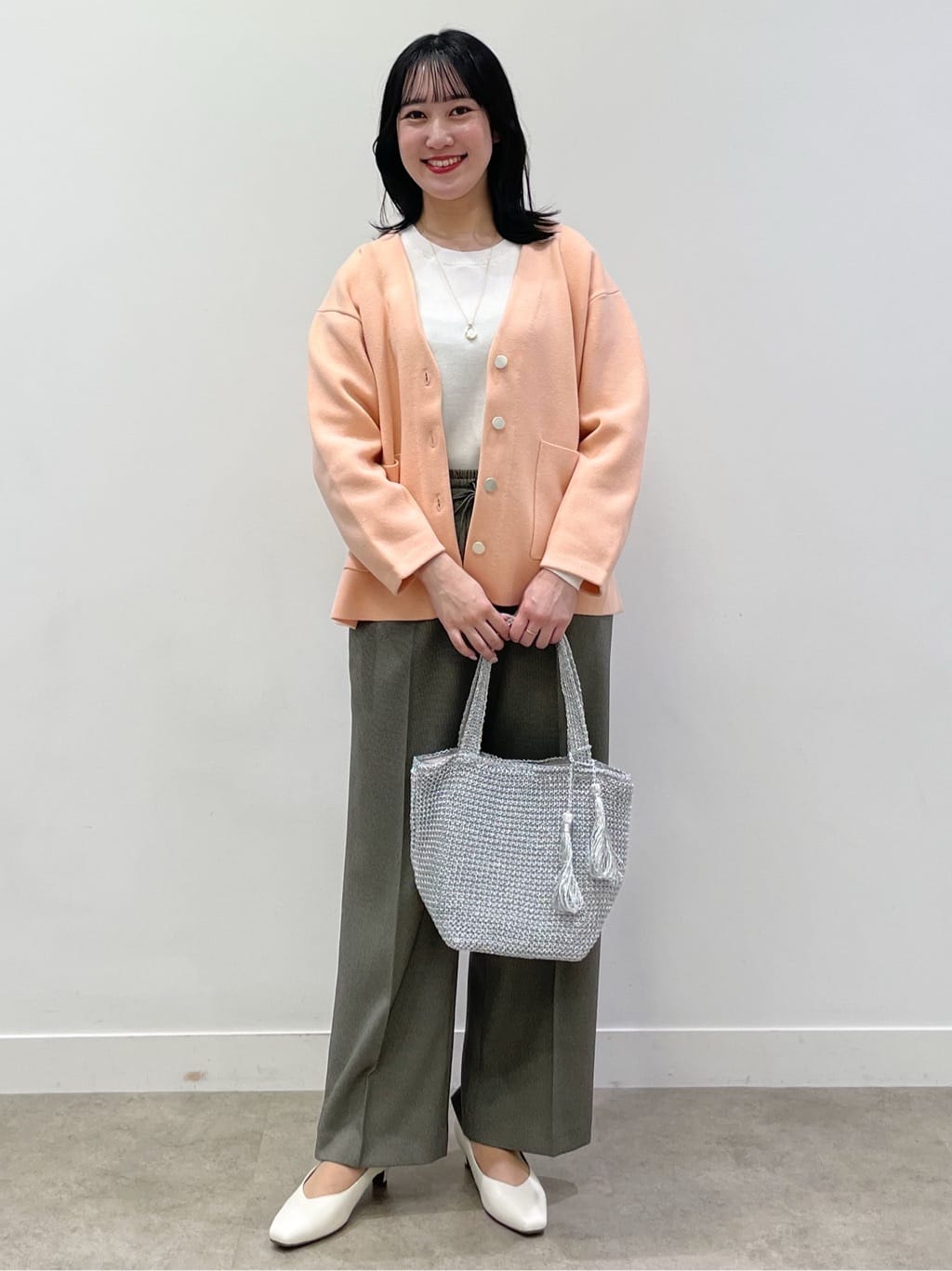 yukariさんの「Reflect｜【着回し力◎】ジャケット風ニットカーディガン」を使ったコーディネート