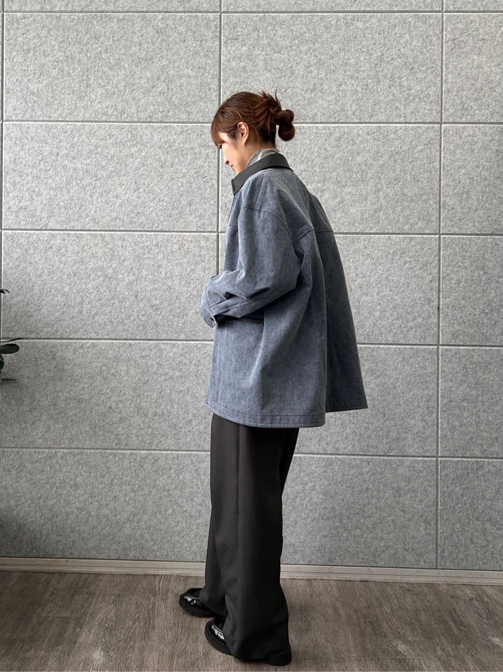 harunaさんの「CODE A｜【Re】fluffy lace blouse」を使ったコーディネート
