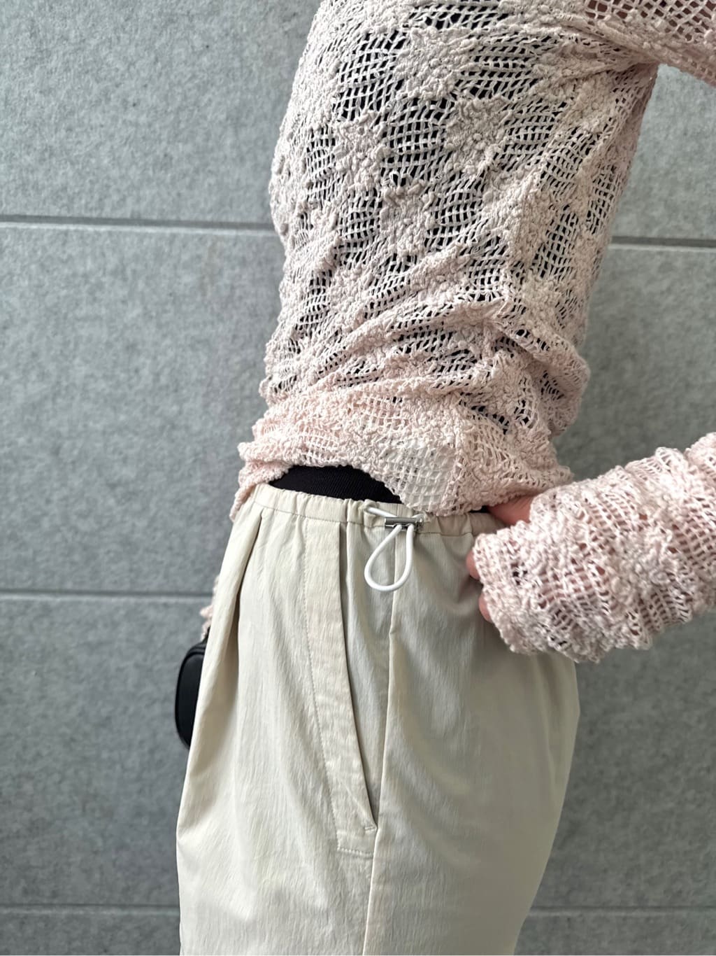 uchi__yamaさんの「CODE A｜drawcord utility pants」を使ったコーディネート