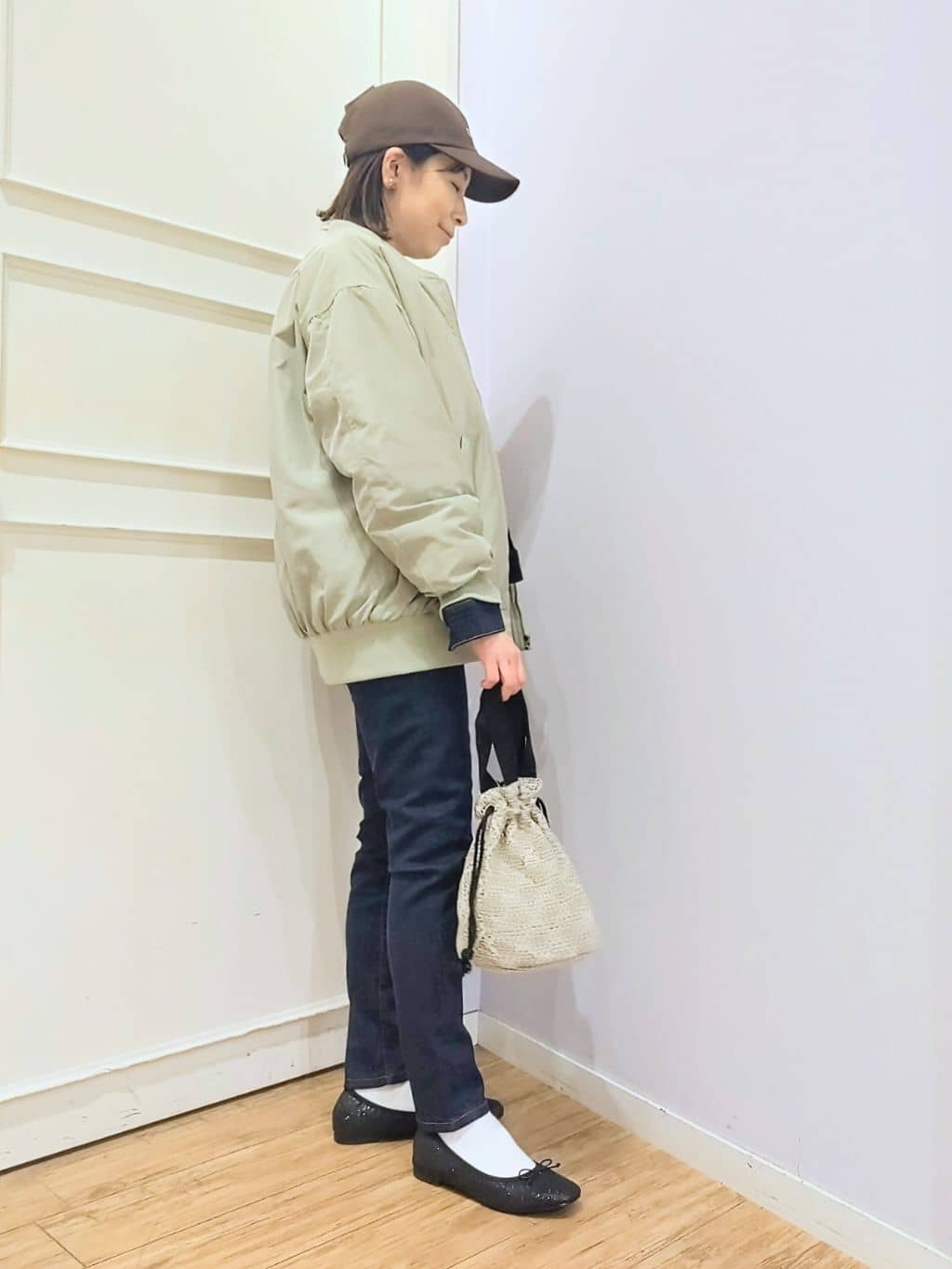 miomioさんの「SHOO･LA･RUE｜【SHOO・LA・RUE DENIM】毎日使いたくなる ストレッチデニムスキニーパンツ」を使ったコーディネート