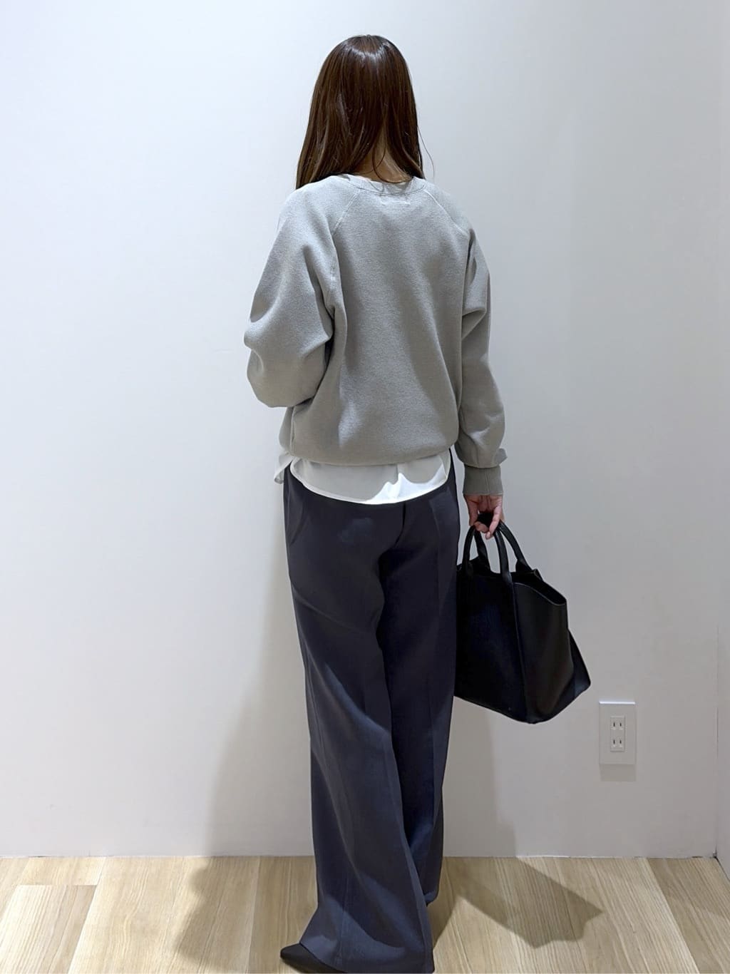 えりさんの「OPAQUE.CLIP｜スウェットライクニット【洗濯機OK】」を使ったコーディネート
