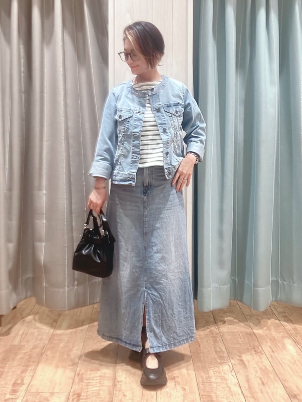 aaamiさんの「SHOO･LA･RUE｜【S-LL/洗濯機可】着こなしいろいろ 首元すっきりボートネック ボーダーロンT」を使ったコーディネート