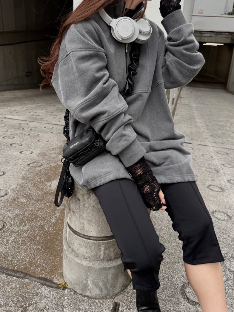 kanamiさんの「CODE A｜cropped leggings pants」を使ったコーディネート