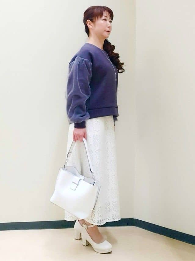 花さんの「Reflect｜チュールレイヤードスリーブプルオーバー」を使ったコーディネート