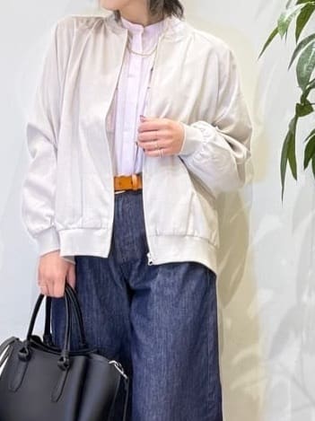 misakiさんの「SHOO･LA･RUE｜【SHOO・LA・RUE DENIM/高レビュー】ゆるっと決まる こなれカーブデニムパンツ」を使ったコーディネート
