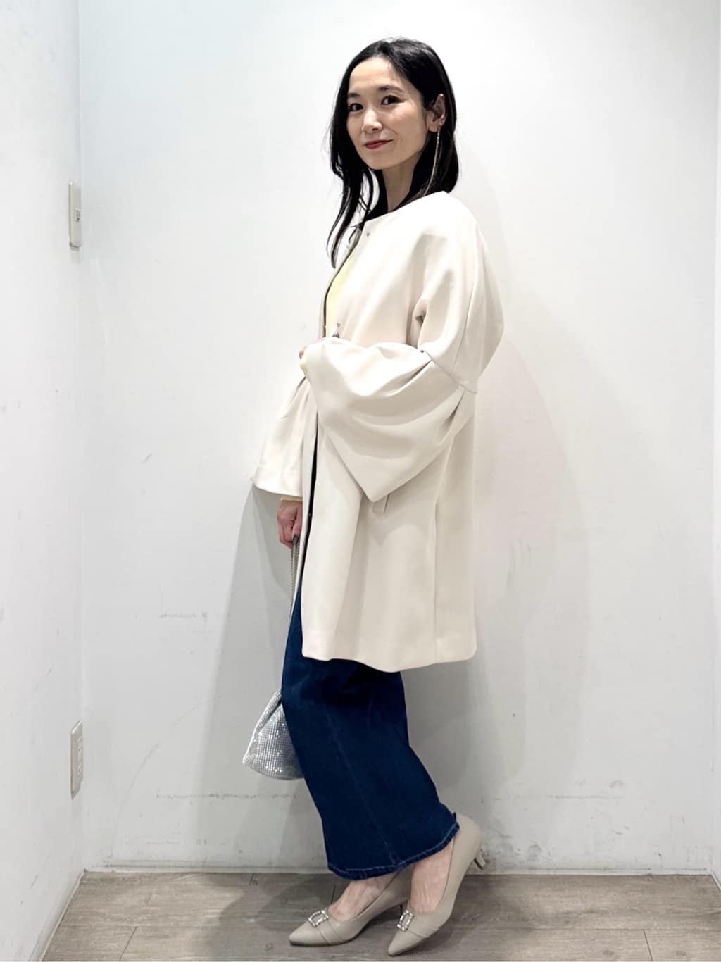 yuicciさんの「OPAQUE.CLIP｜フレアスリーブミドルコート【洗濯機OK】」を使ったコーディネート