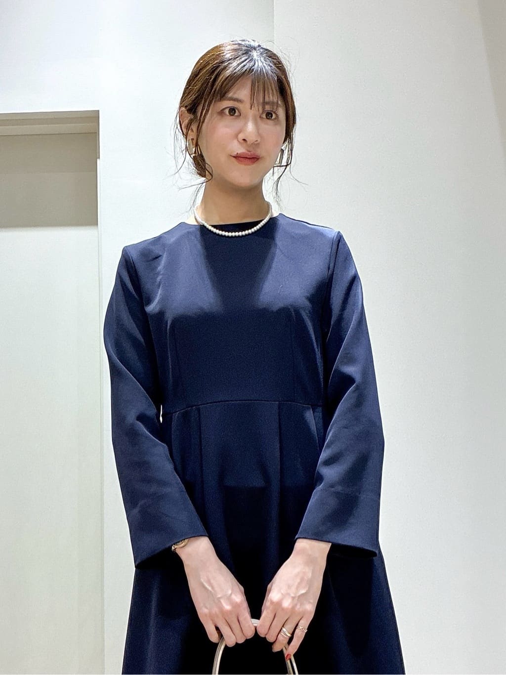 もんちゃんさんの「OPAQUE.CLIP｜《通勤対応》フィットアンドフレアワンピースダブルクロス【洗濯機OK】」を使ったコーディネート