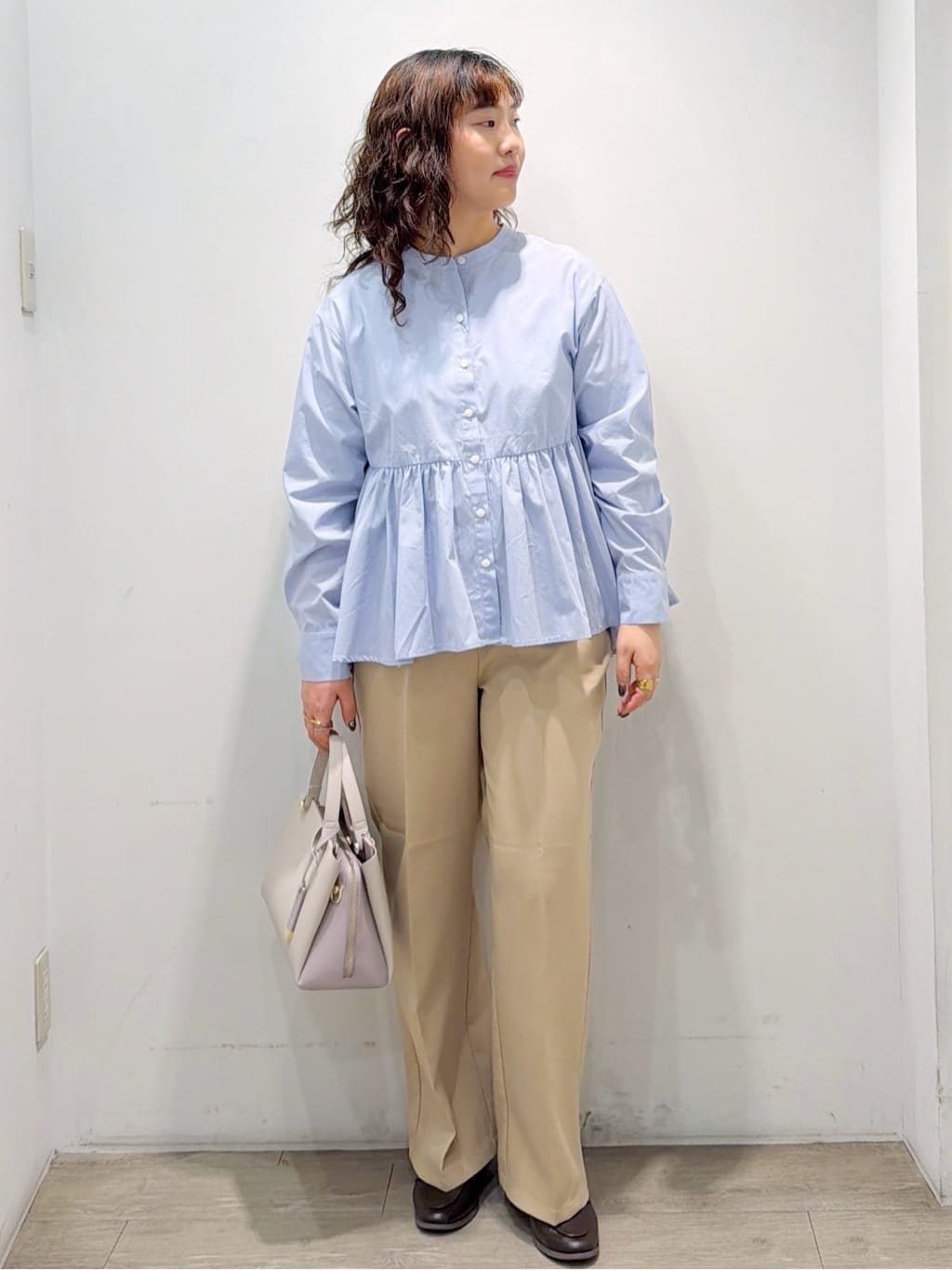 sumicaさんの「OPAQUE.CLIP｜スナップボタンニットカーディガン【洗濯機OK】」を使ったコーディネート