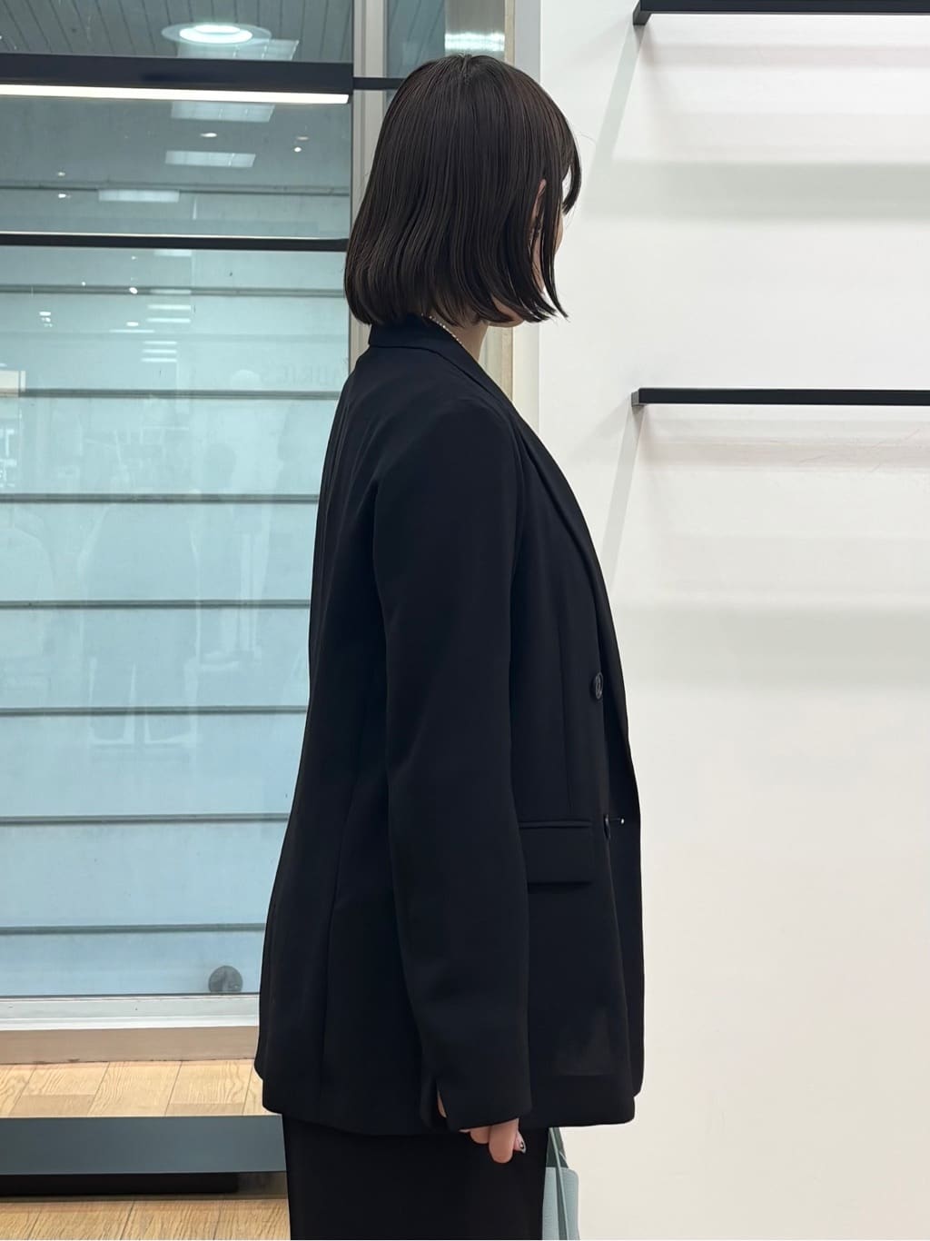 asamiさんの「INDIVI｜【洗える／UVケア／SETUP可能】デニムライク ランタン袖ブラウス」を使ったコーディネート