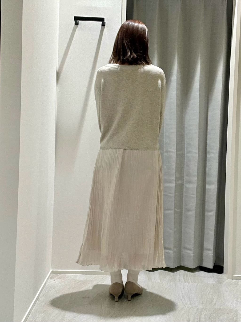 anaさんの「UNTITLED｜◆【洗える/光沢感】ファンシーヤーンニット」を使ったコーディネート