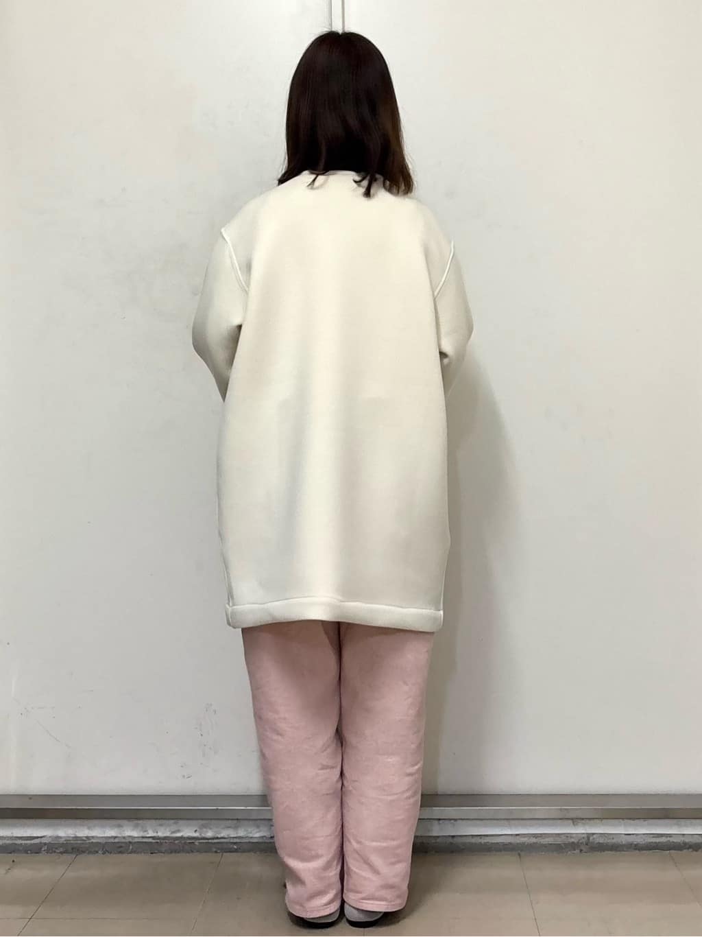 やまさんの「OPAQUE.CLIP｜リバーシブル配色ノーカラーコート【洗濯機OK】」を使ったコーディネート