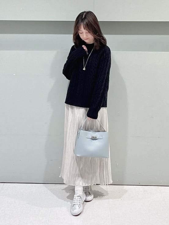 makiさんの「UNTITLED｜【はっ水機能/フード取り外し可/防寒】ロングダウンコート」を使ったコーディネート