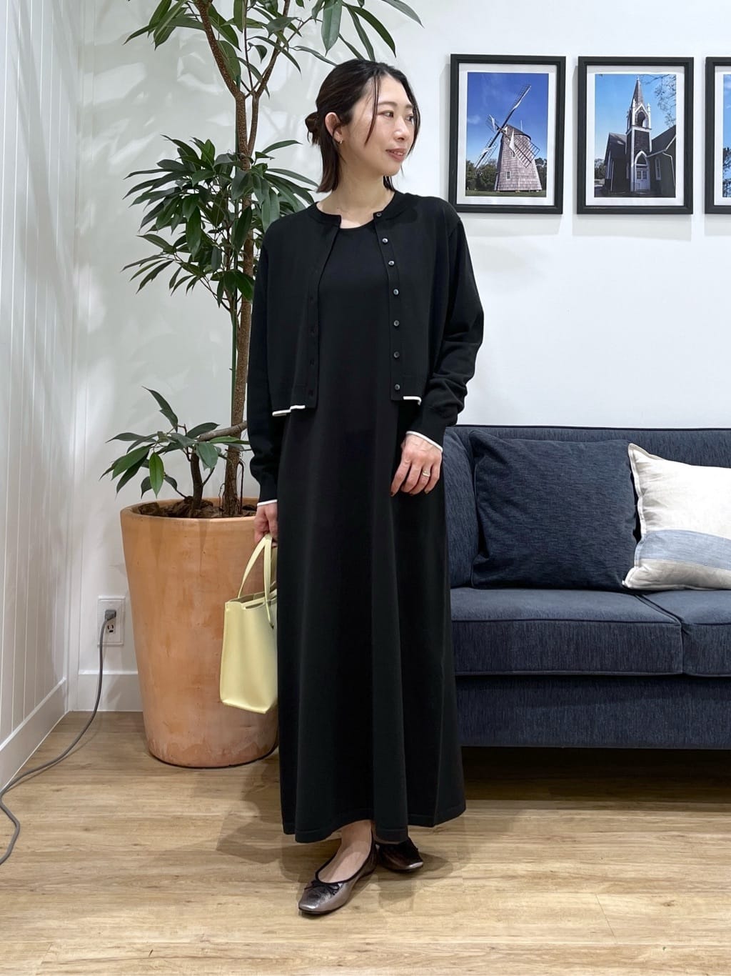 canaさんの「Dessin｜【2点セット・洗える】ニットカーディガン&times;ノースリーブワンピース」を使ったコーディネート