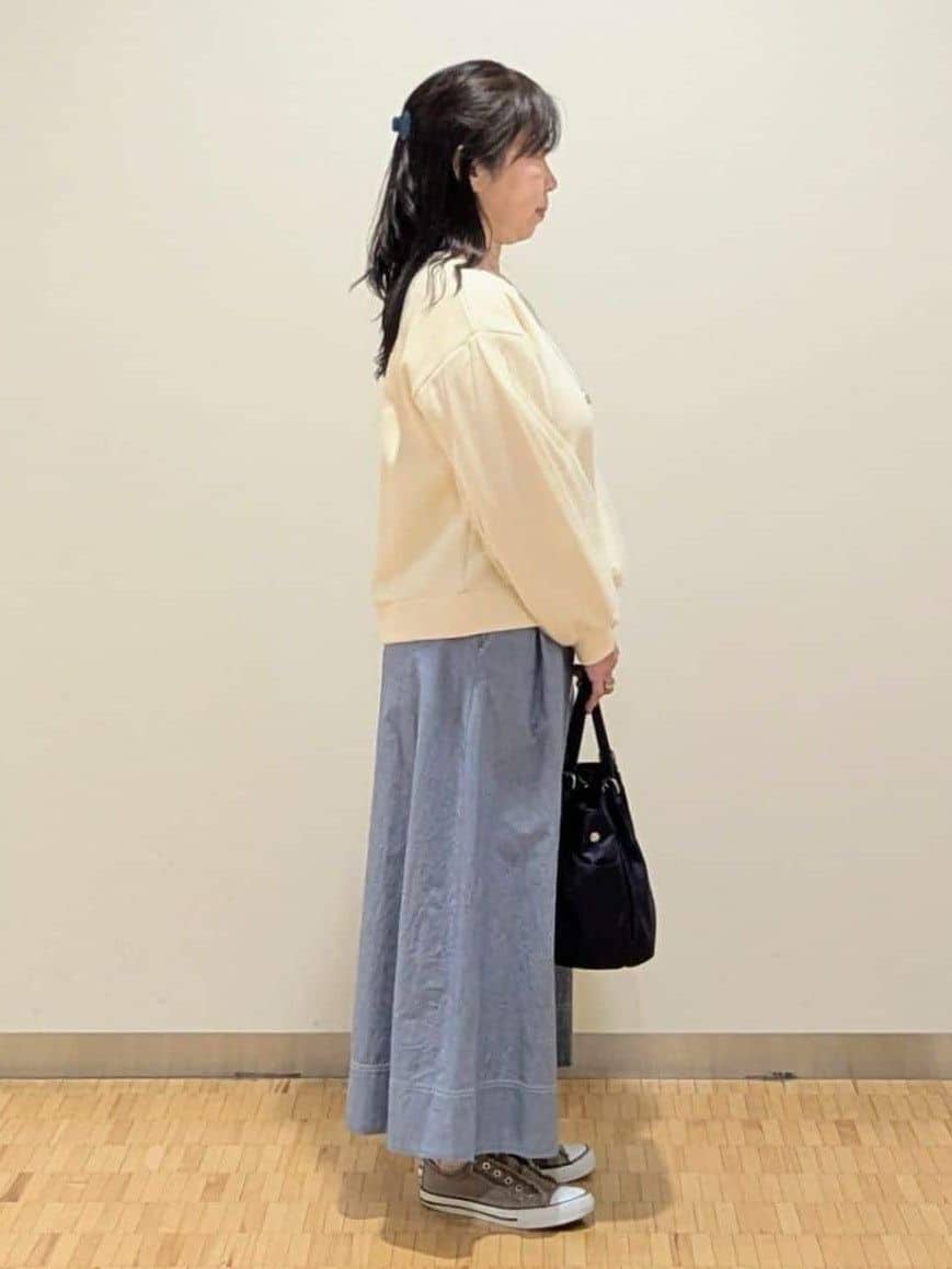 なおさんの「Reflect｜チュールレイヤードスリーブプルオーバー」を使ったコーディネート