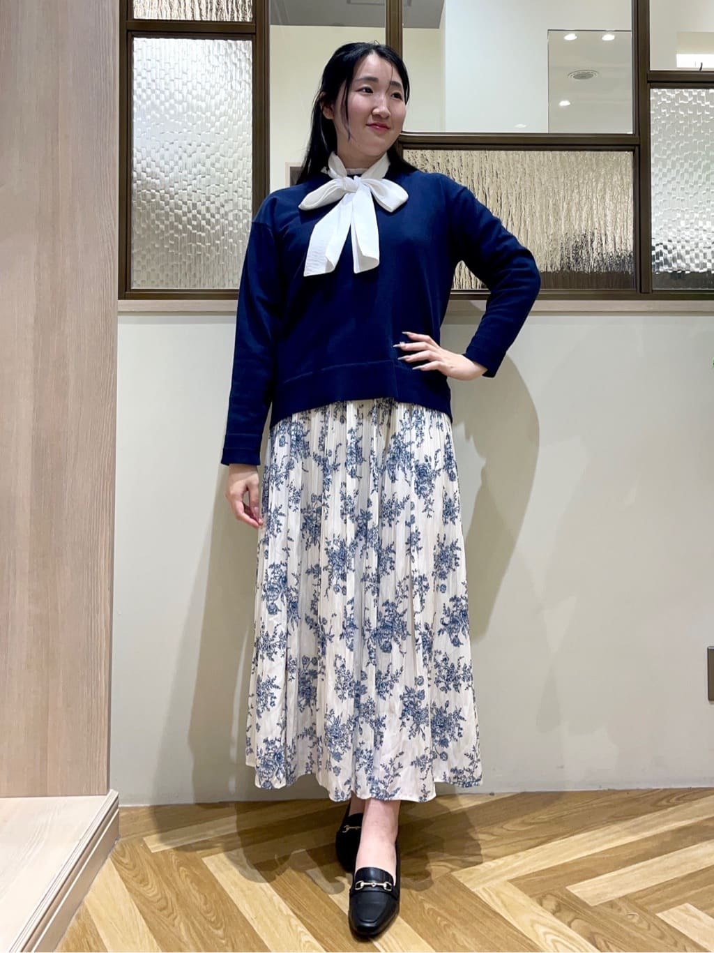 Reiさんの「grove｜【マルチWAY】アソートボウタイブラウス【手洗いOK】」を使ったコーディネート