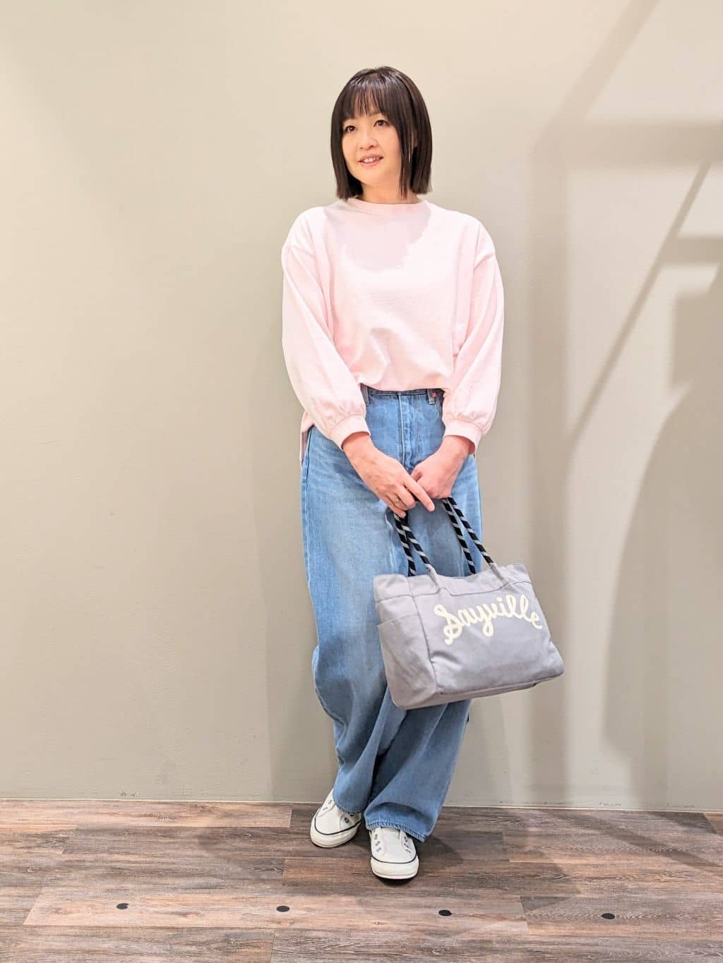 ricoさんの「Dessin｜【360度可愛い・洗える】バックヘンリーカットソー」を使ったコーディネート