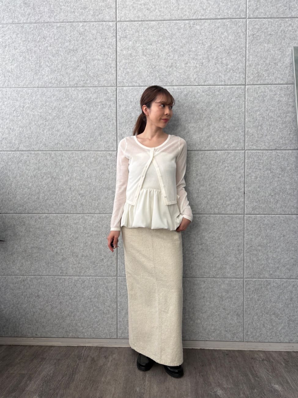 norimiさんの「INDIVI｜ビスチェシアーアンサンブル」を使ったコーディネート