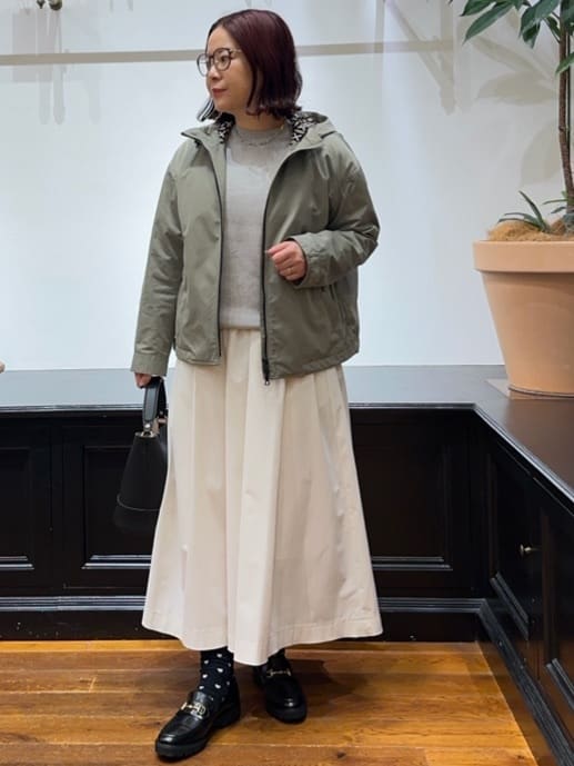 Asamiさんの「DRESSTERIOR｜【ウォッシャブル/撥水素材】撥水ツイル マウンテンパーカー」を使ったコーディネート