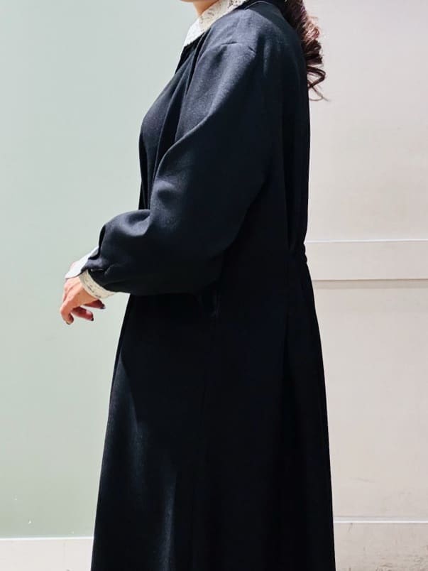Komi☆さんの「grove｜【人間工学】あおりメタルバー2WAYトート」を使ったコーディネート